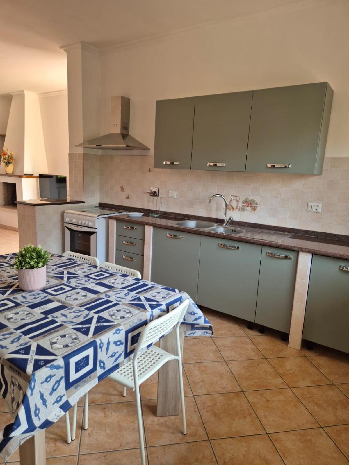 Madi House Apartment Fiumicino Ngoại thất bức ảnh