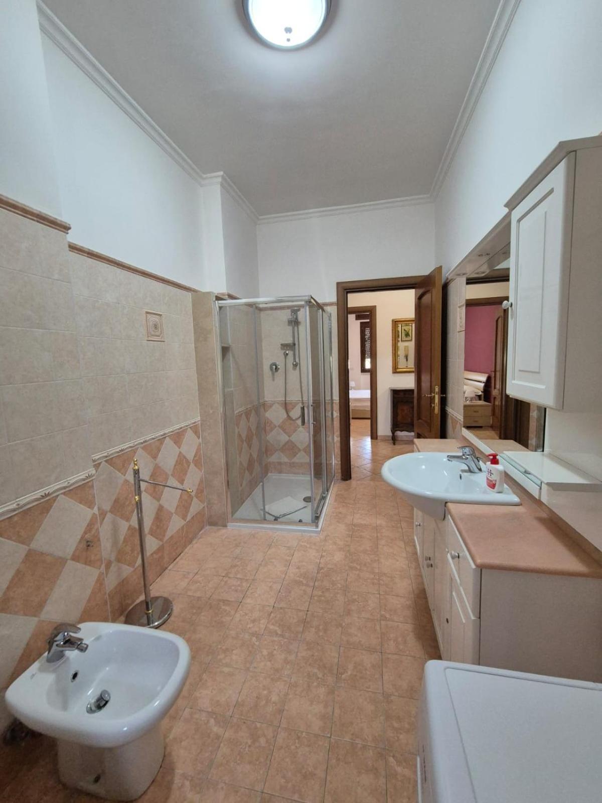 Madi House Apartment Fiumicino Ngoại thất bức ảnh